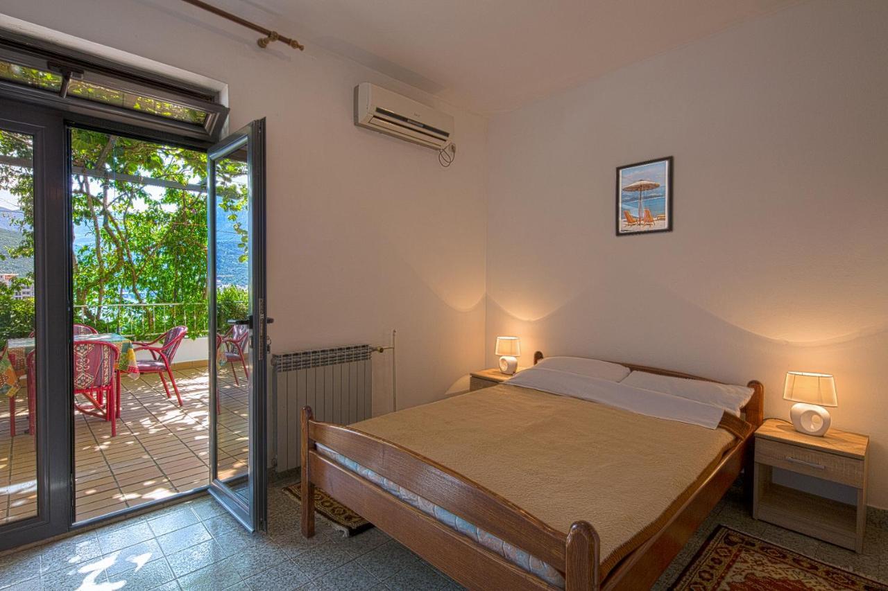 Guest House Madra Будва Екстериор снимка